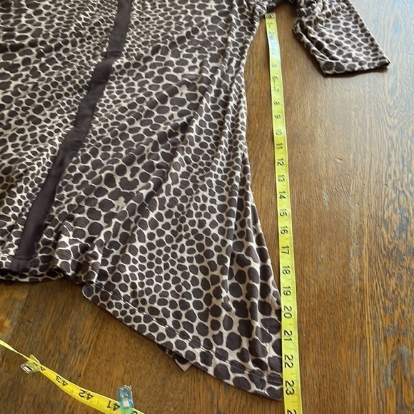 Soft Surroundings Tunic Animal Print Asymmetric Hem Size M - Picture 9 of 11